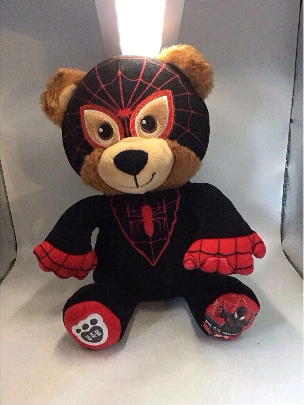 SPIDERMAN (Miles Morales)--Small 9